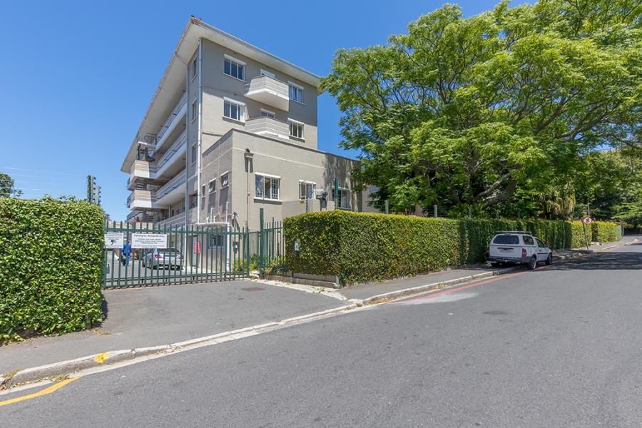 1 Bedroom Property for Sale in Rondebosch Western Cape